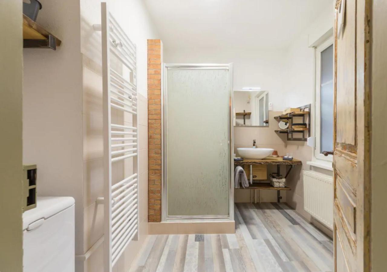 Thann Colmar - 1 Chambre - 5 Pers - Parking Luaran gambar
