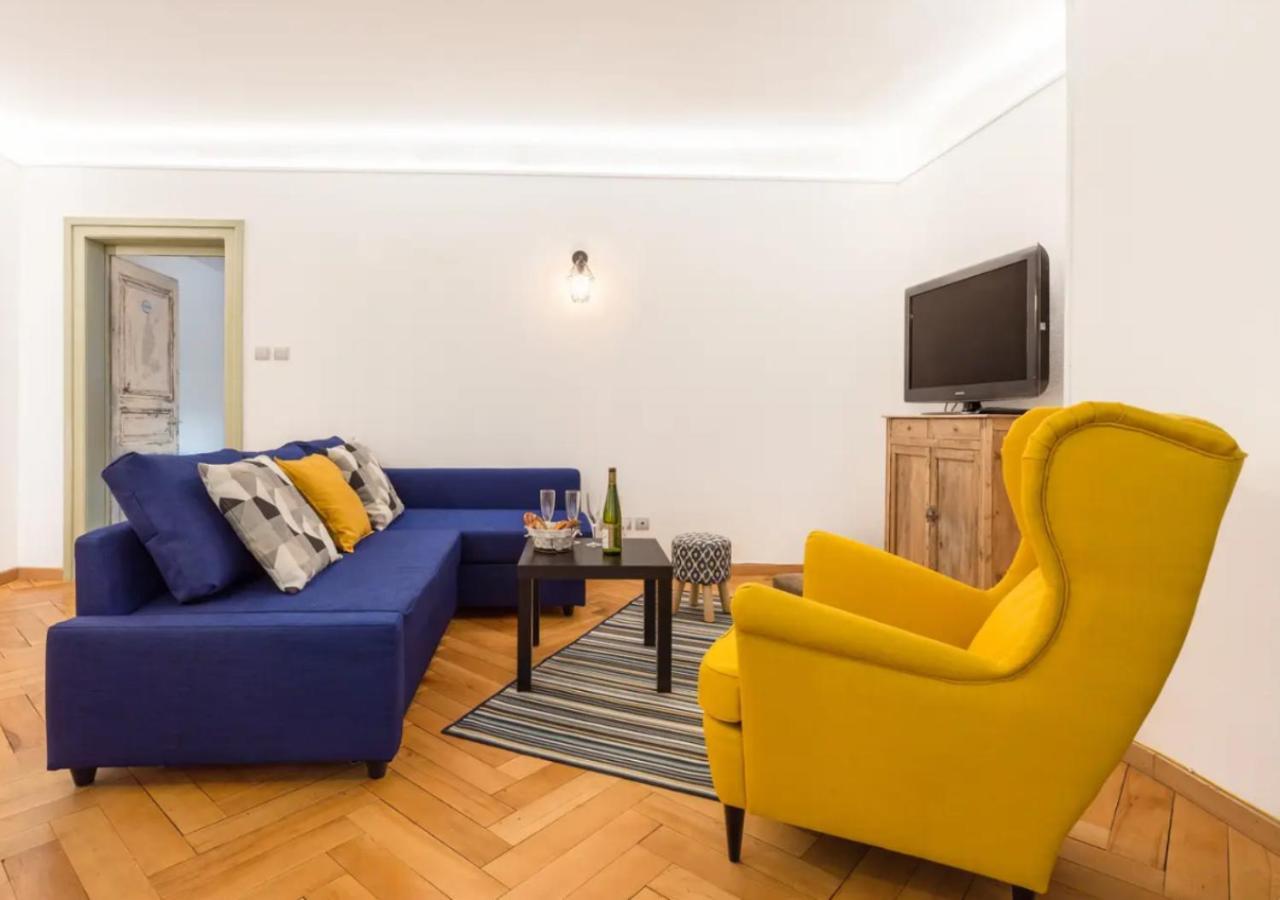 Thann Colmar - 1 Chambre - 5 Pers - Parking Luaran gambar